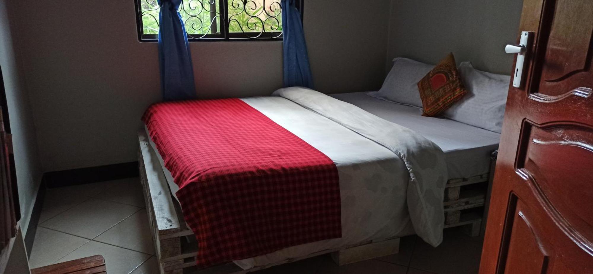 New Dream House Bed & Breakfast อารูชา ภายนอก รูปภาพ